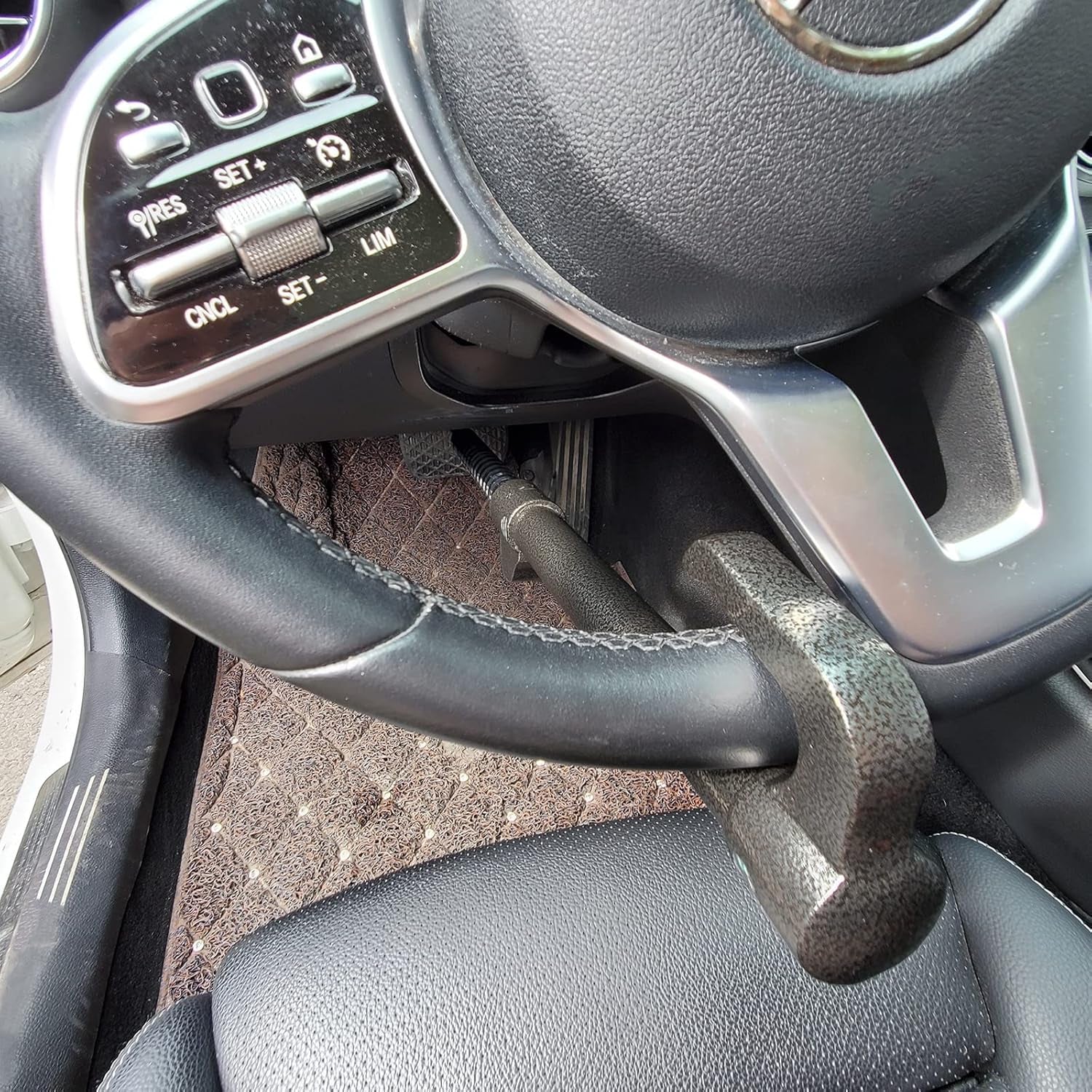 Steering Wheel Lock Anti-Theft Device - Car Security Solution for Theft Prevention (33.5 In)