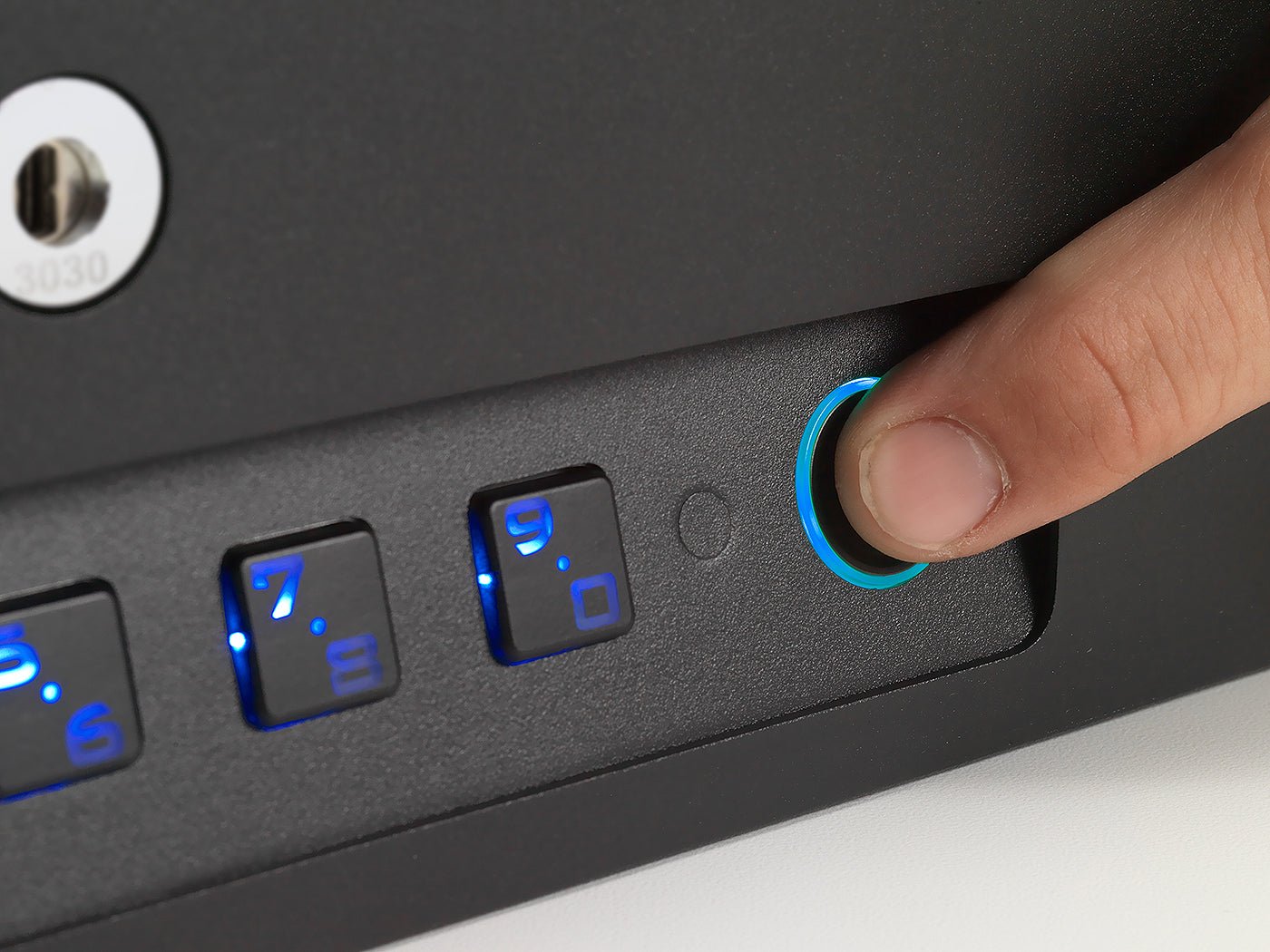 BoostedSafe Elite: Fingerprint, Key & Digital Combo - thewrightstore