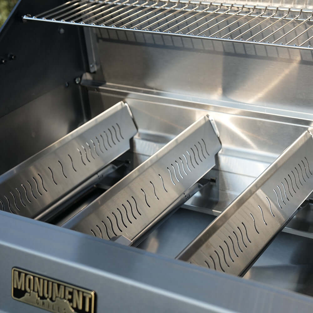Eminence 405 | Chic Clearview® Smart Stainless Gas Grill - thewrightstore