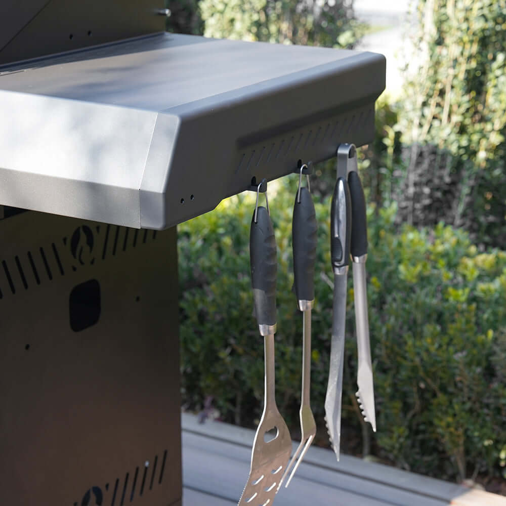 Eminence 425 | Iconic Fortified Propane Gas Grill - thewrightstore