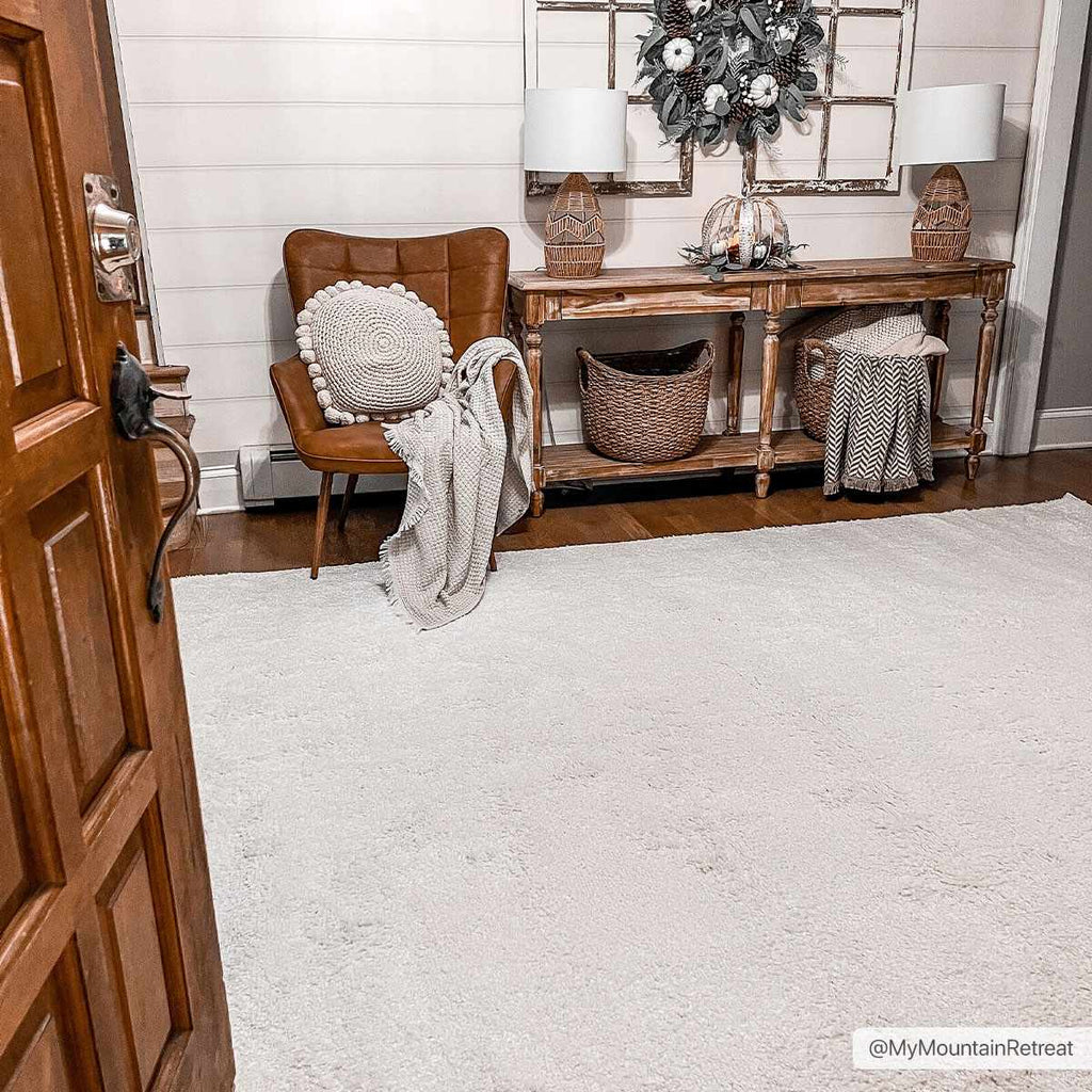 Judy White Washable Area Rug - Clearance - thewrightstore