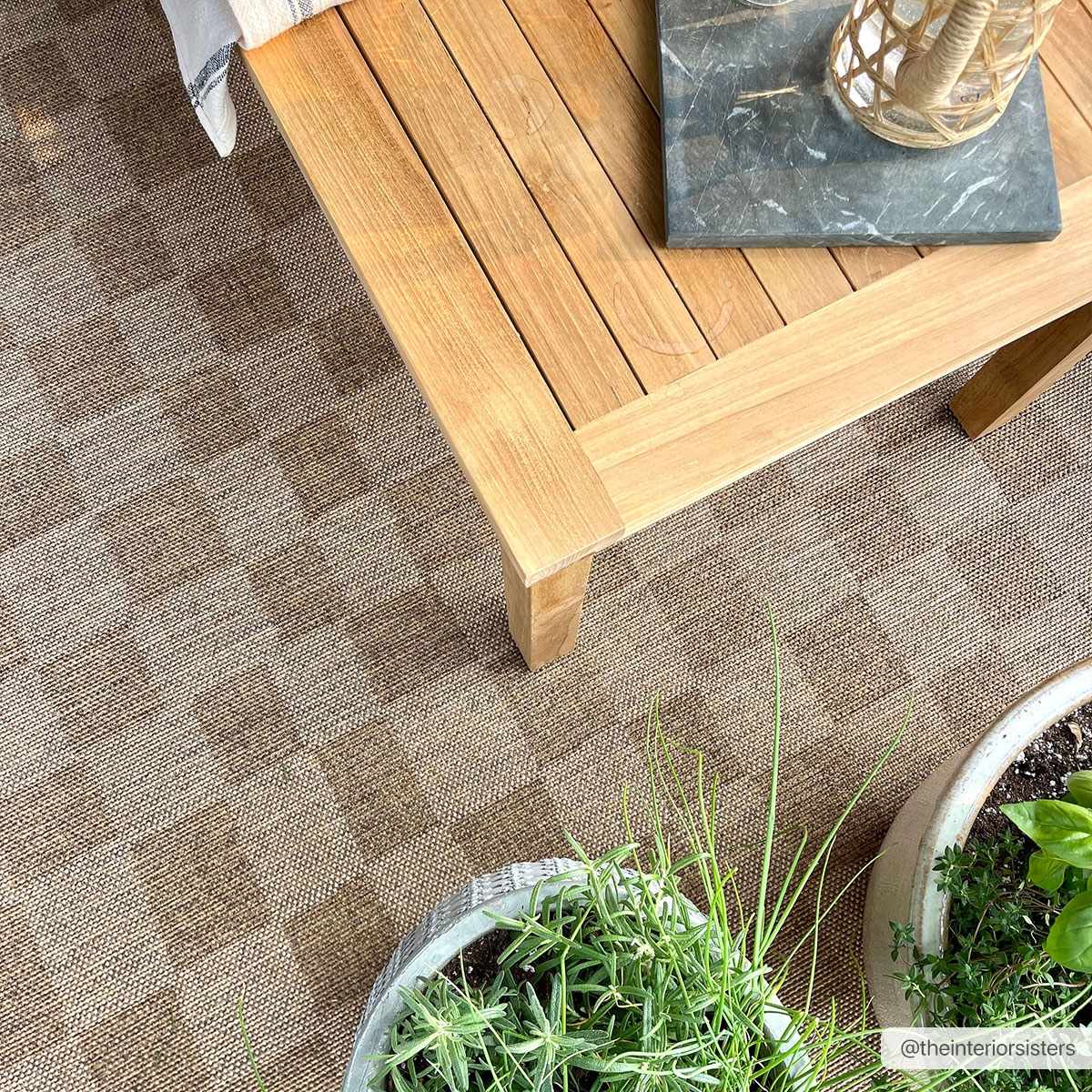 Kuval Checkered Brown Rug - thewrightstore