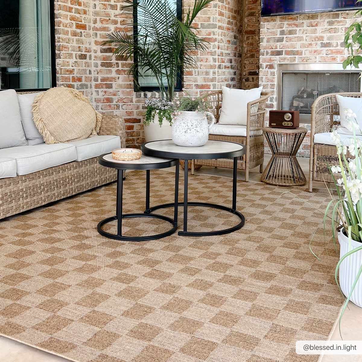 Kuval Checkered Brown Rug - thewrightstore