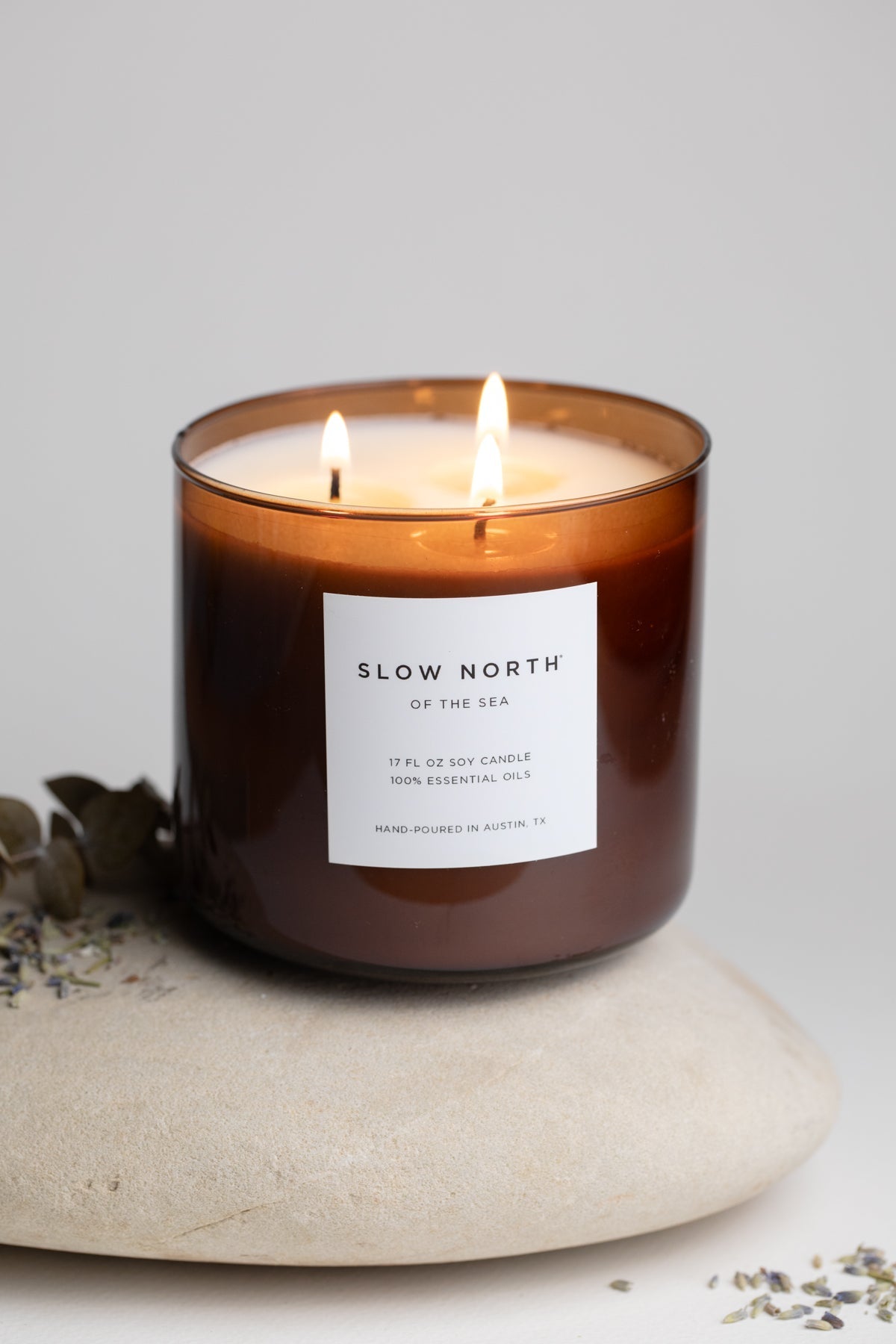 Of The Sea (Eucalyptus + Lavender + Peppermint) - Signature 3 - Wick Candle - thewrightstore