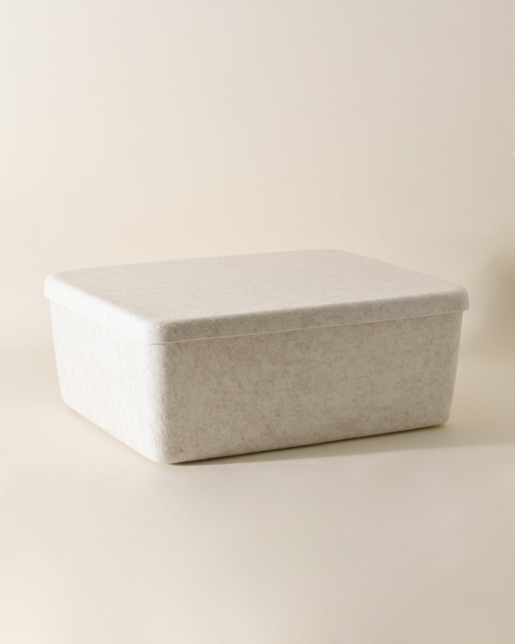 The Sculpted Large Lid - thewrightstore