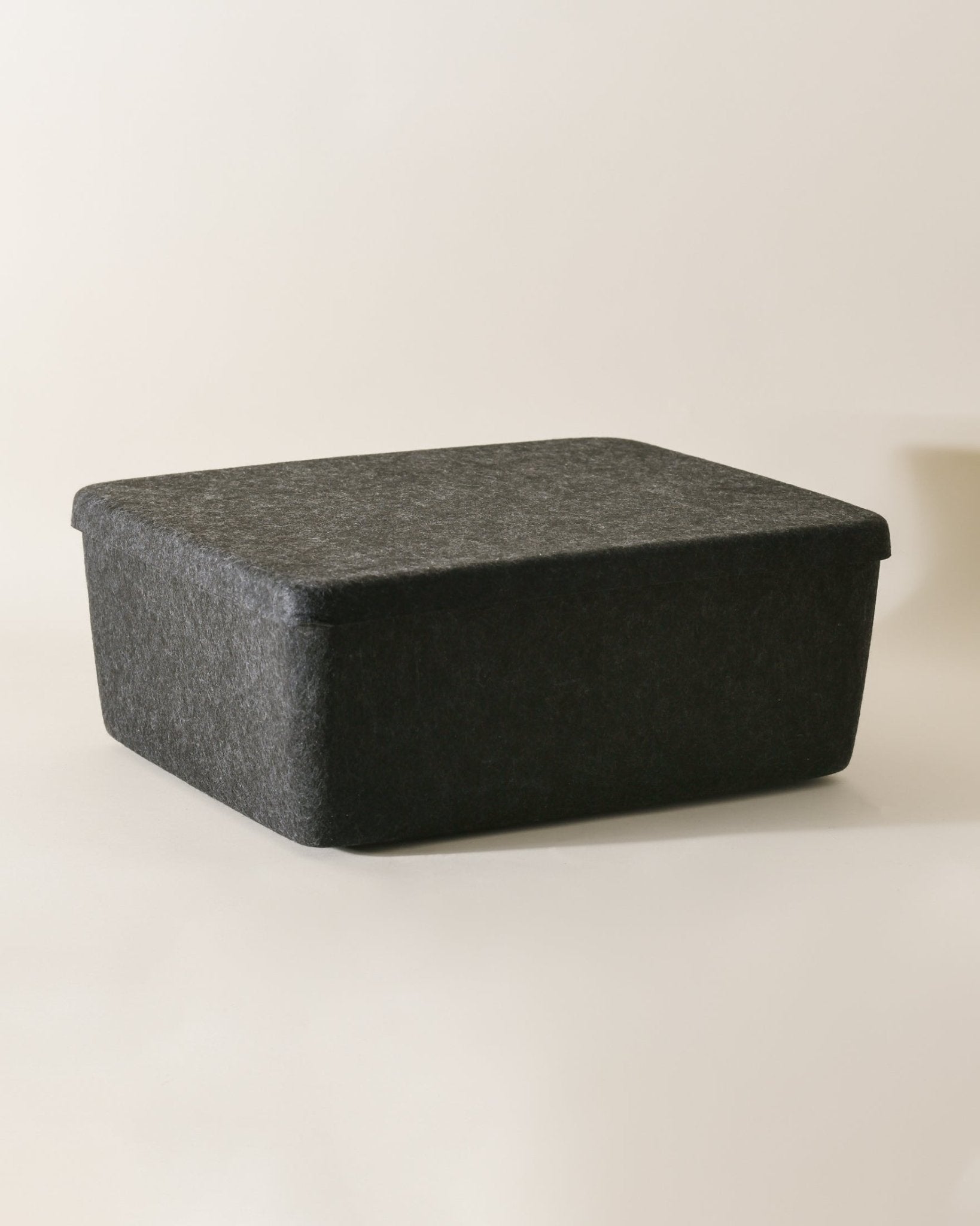 The Sculpted Large Lid - thewrightstore