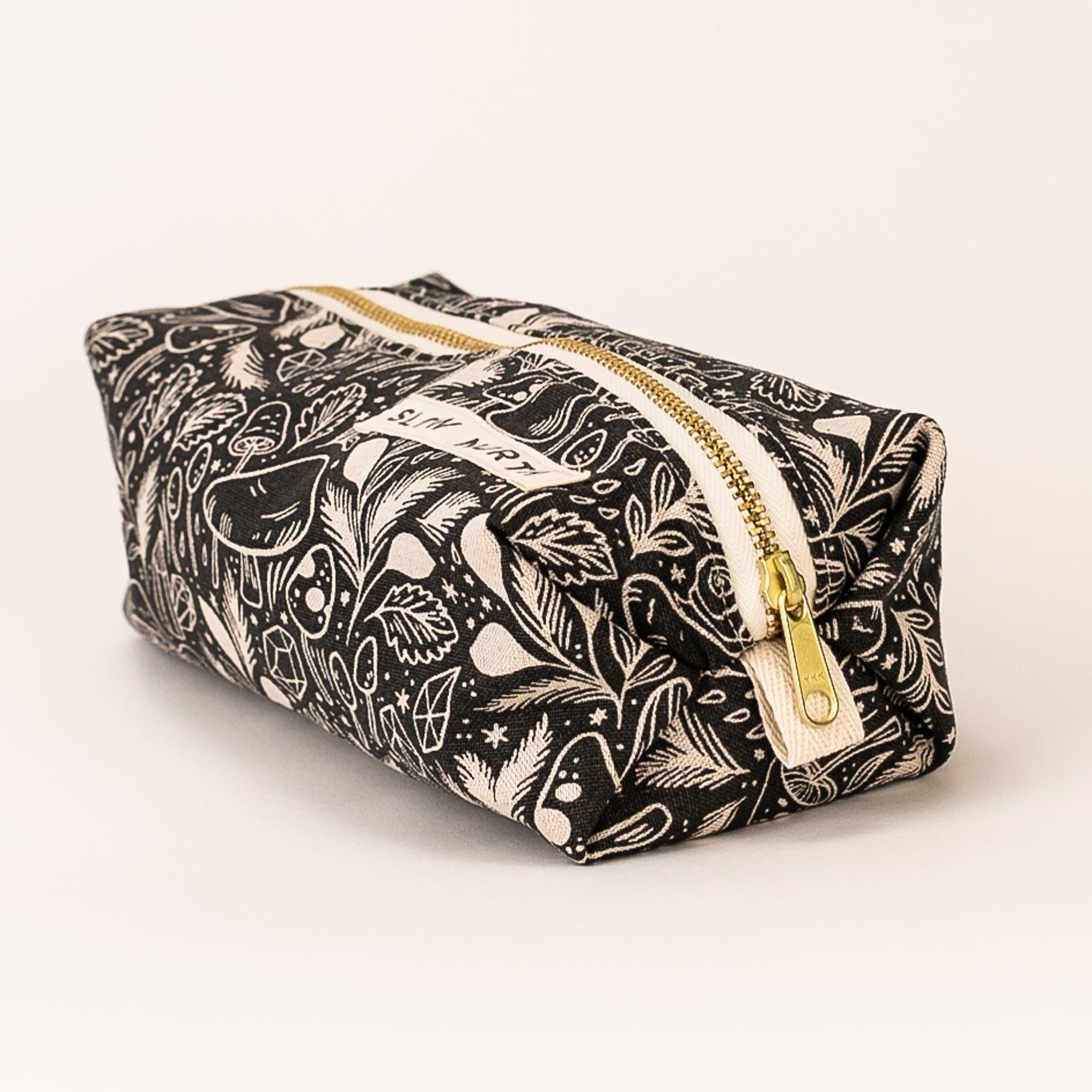 Travel Pouch - Mystical Mushroom - thewrightstore