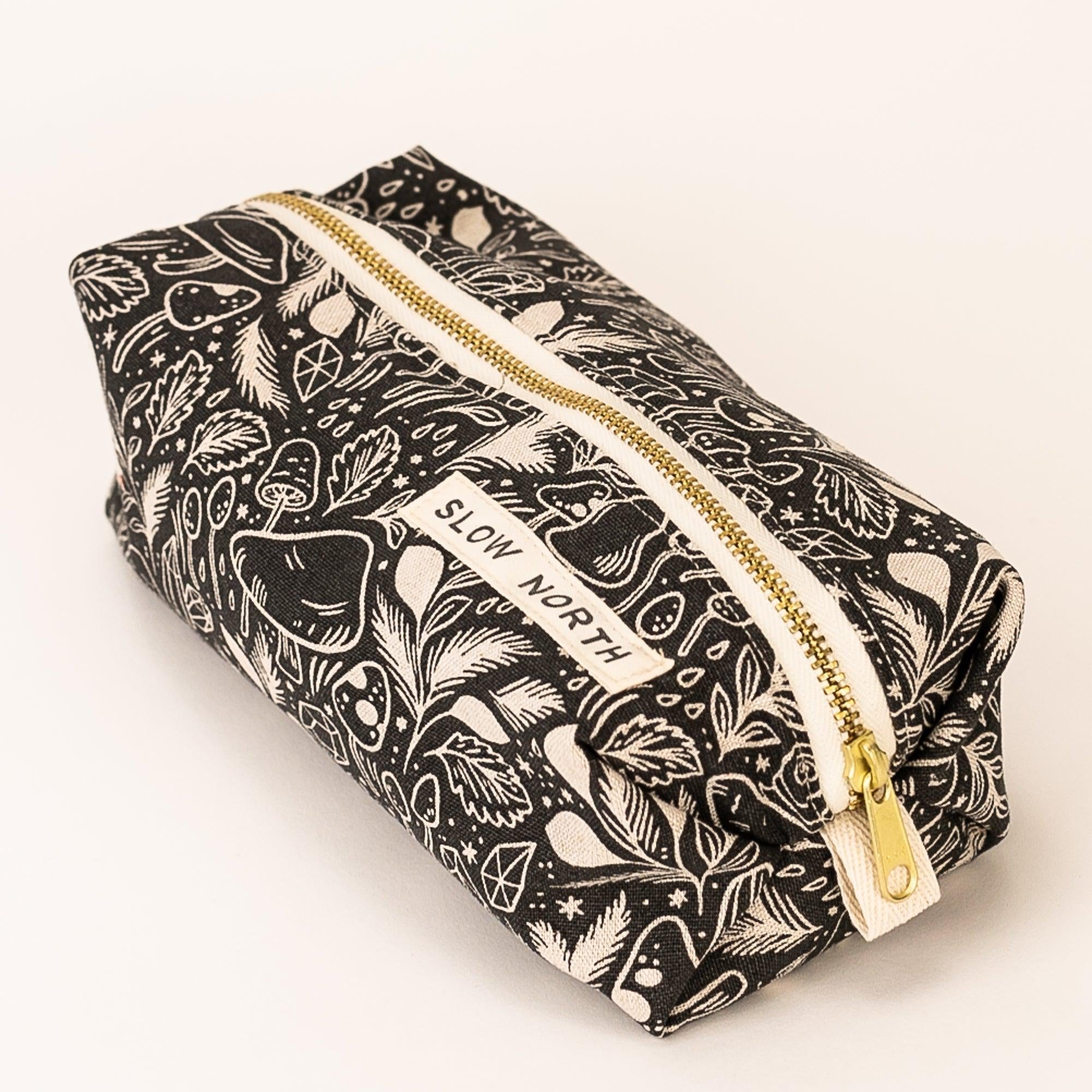 Travel Pouch - Mystical Mushroom - thewrightstore
