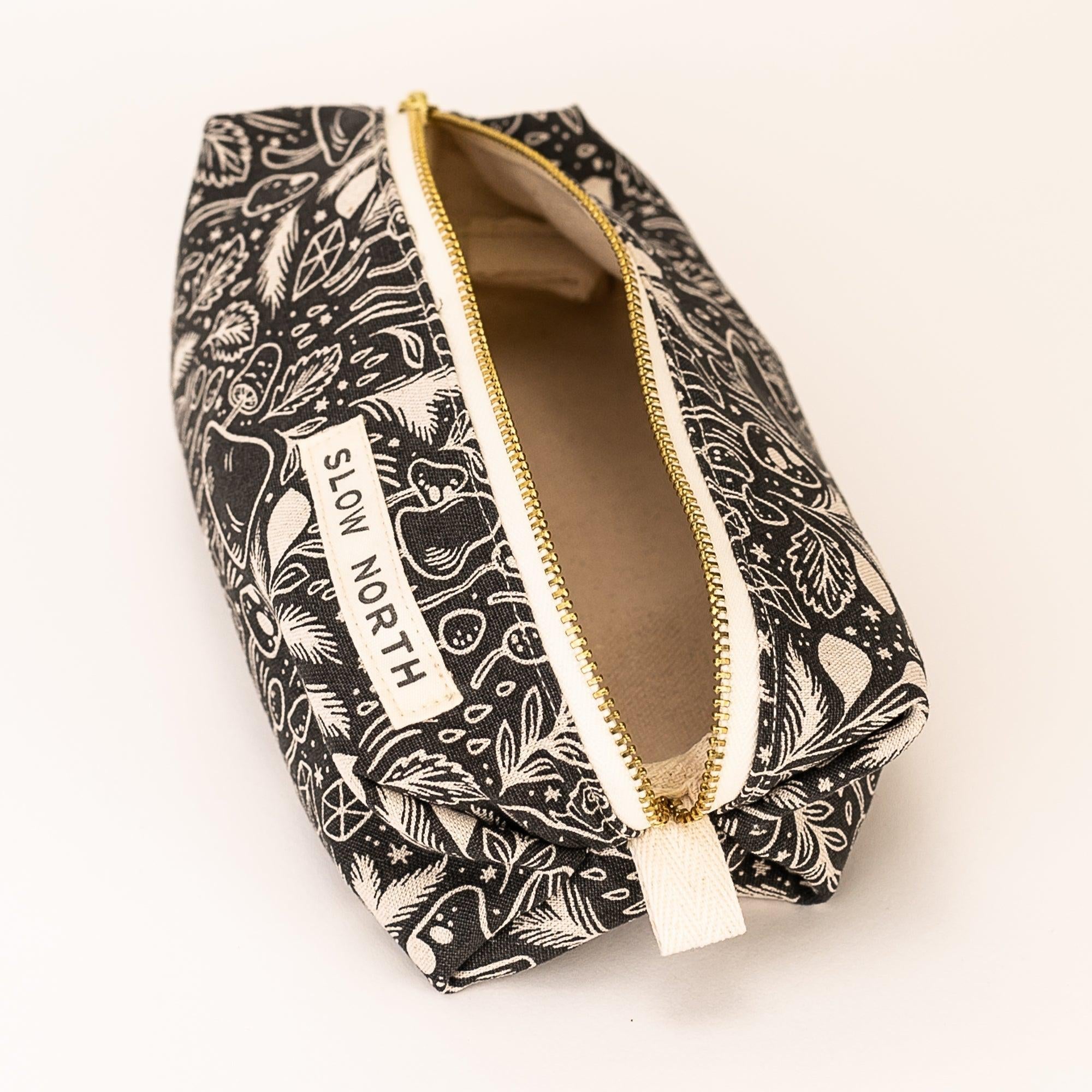 Travel Pouch - Mystical Mushroom - thewrightstore