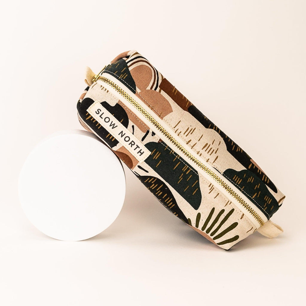 Travel Pouch - Rainbow Hil - thewrightstore