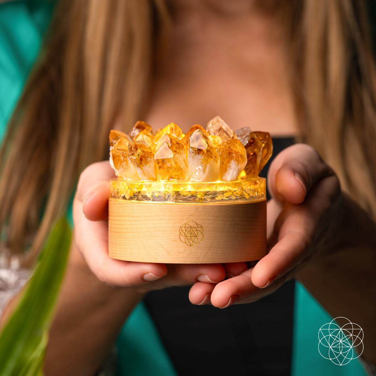 Turn My Life to Gold - Midas Citrine Lamp - thewrightstore