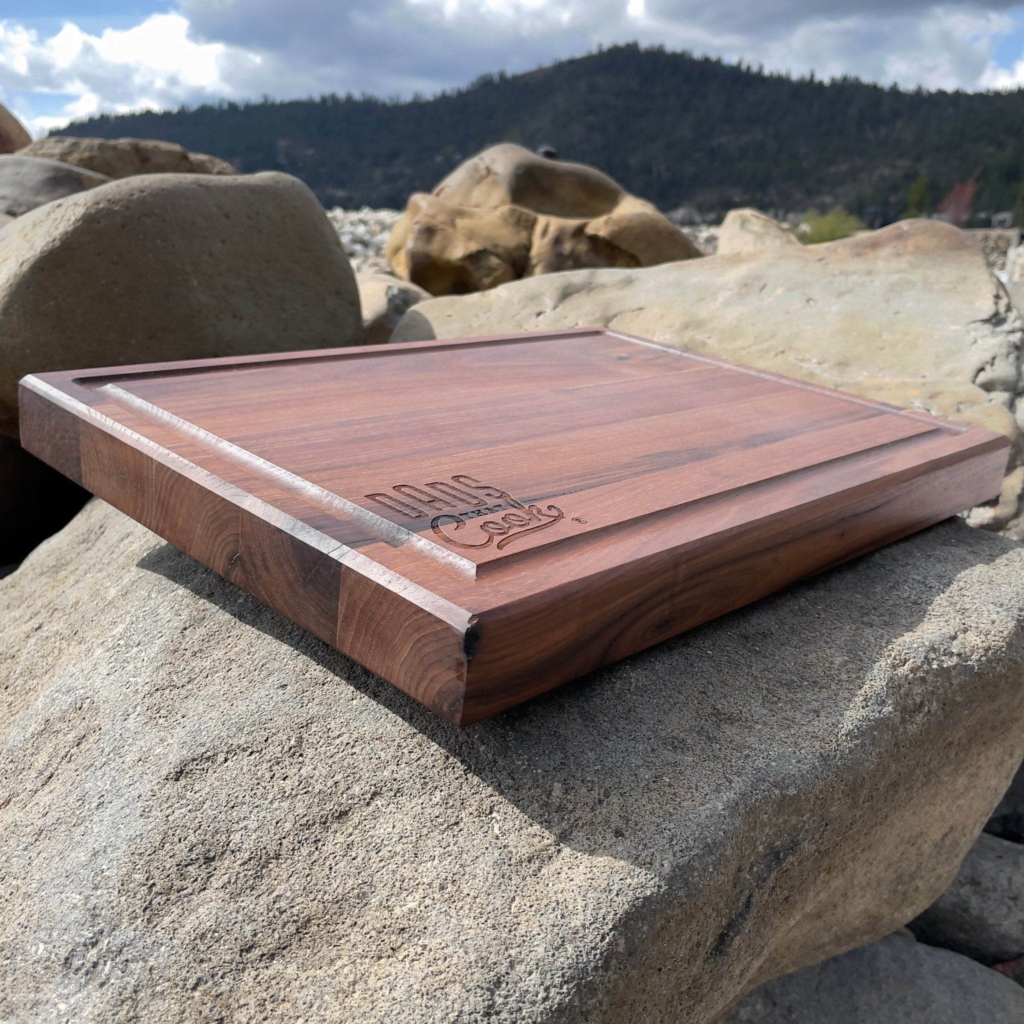 Ultimate Cutting Board (18x13x1.5) - thewrightstore
